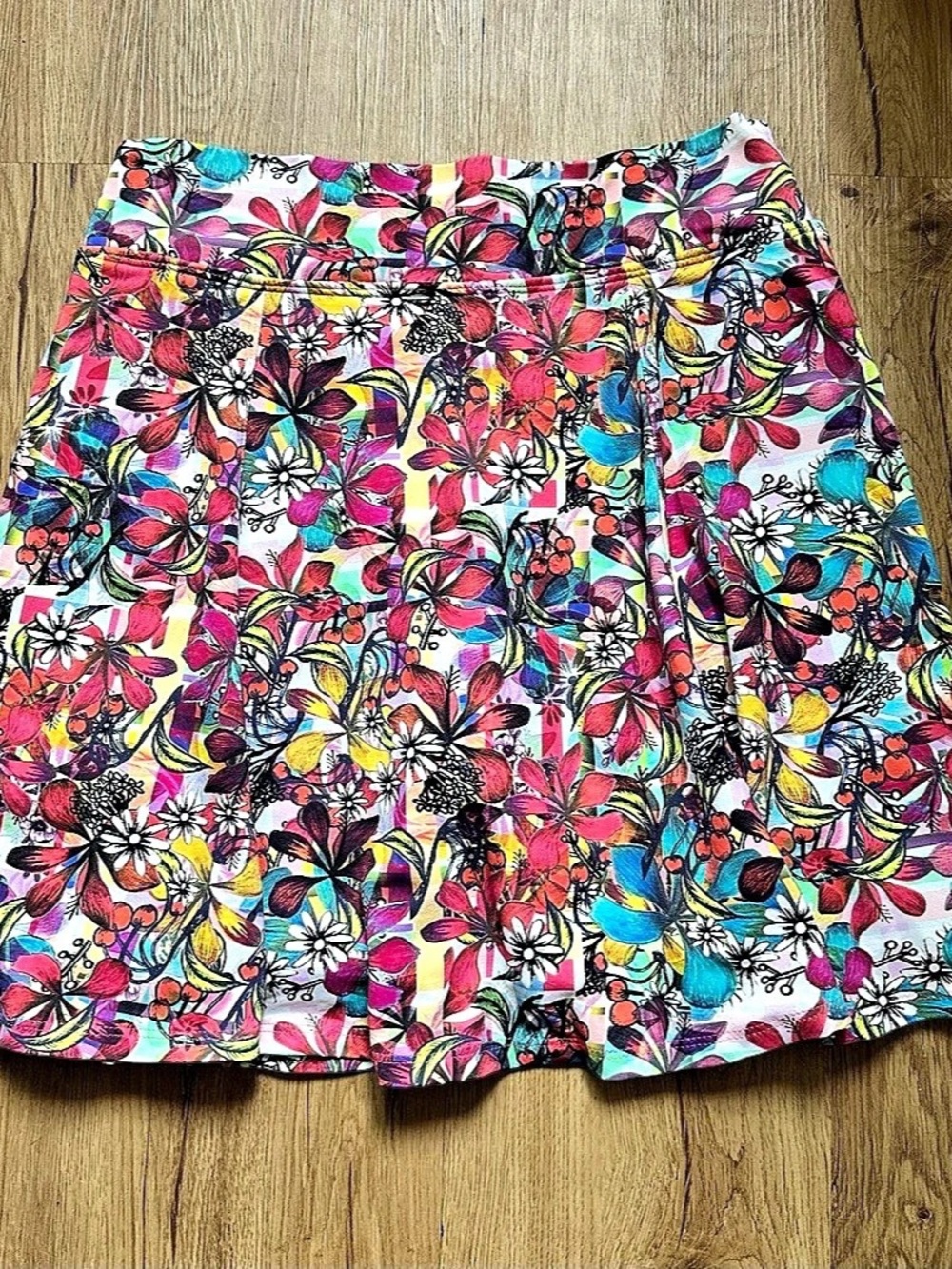 Dona Jo Skirt Size 2 Large Colorful Floral Tennis Pickleball Golf
